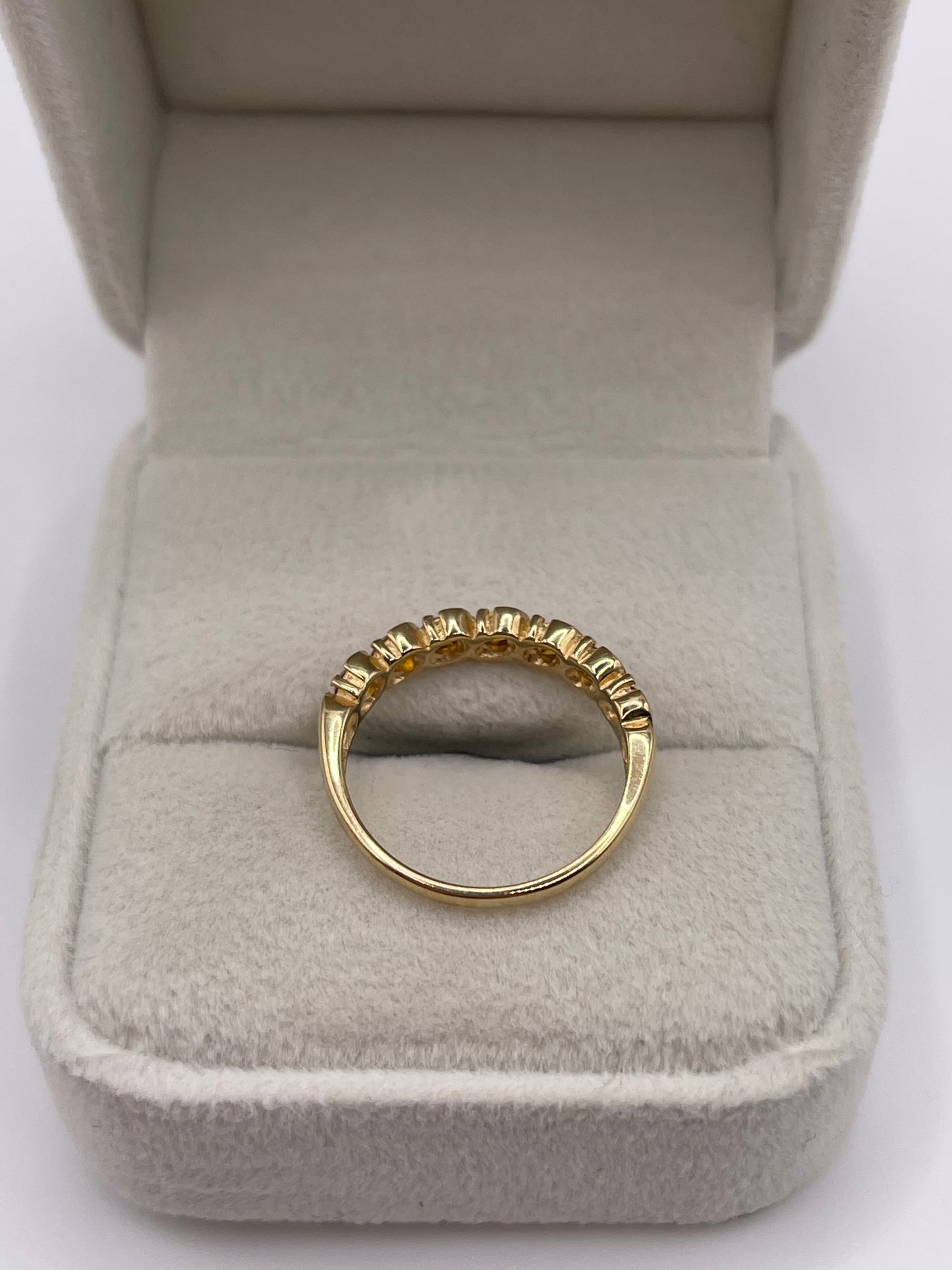 9ct gold citrine ring