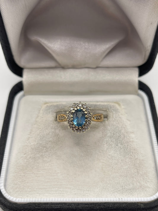9ct gold topaz and diamond ring