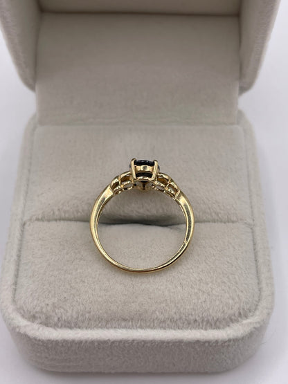 9ct gold sapphire and diamond ring