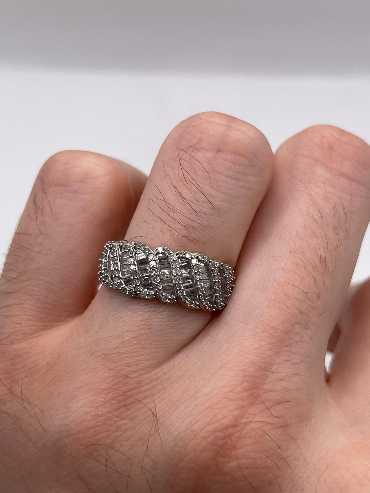 9ct gold diamond cluster ring