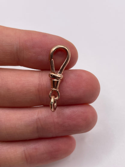 9ct rose gold dog clip 1