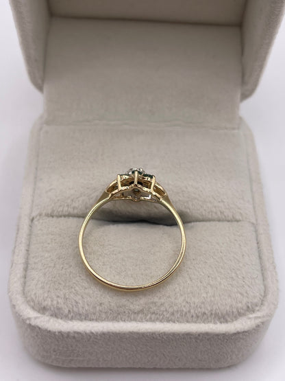 9ct gold emerald and diamond ring