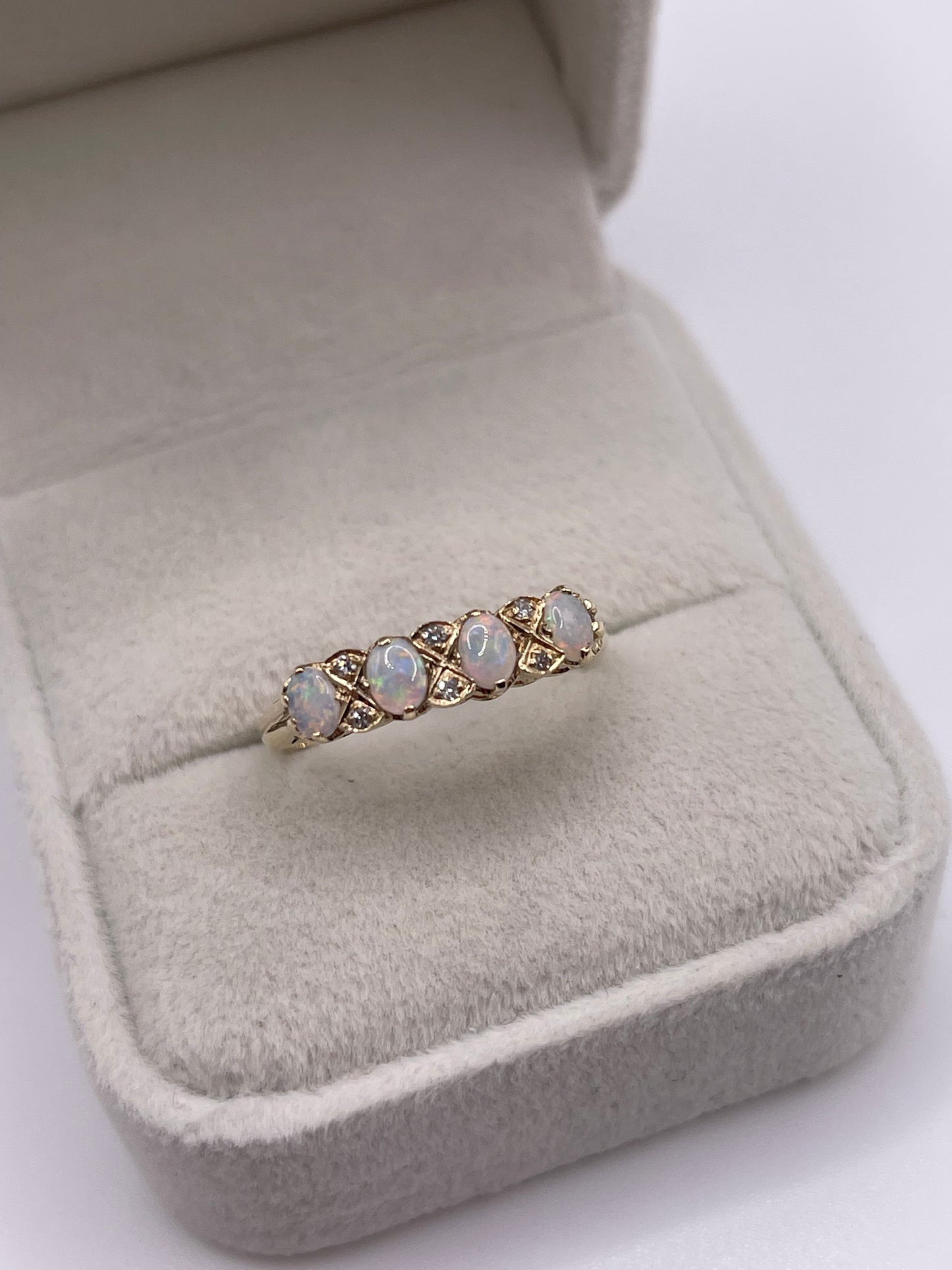 9ct gold opal and diamond ring
