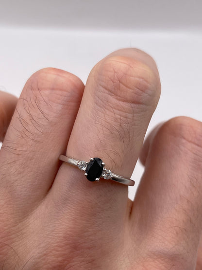 9ct white gold sapphire and diamond ring