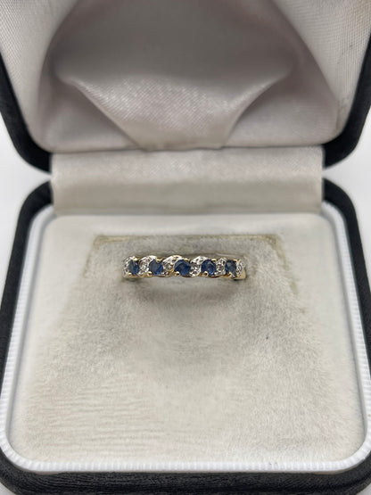 9ct gold sapphire and diamond ring
