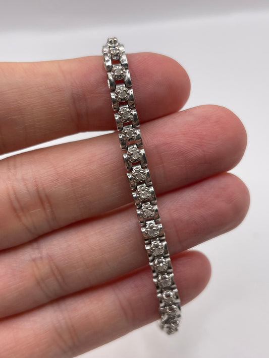 9ct white gold diamond bracelet