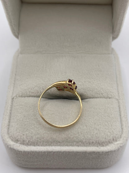9ct gold ruby ring