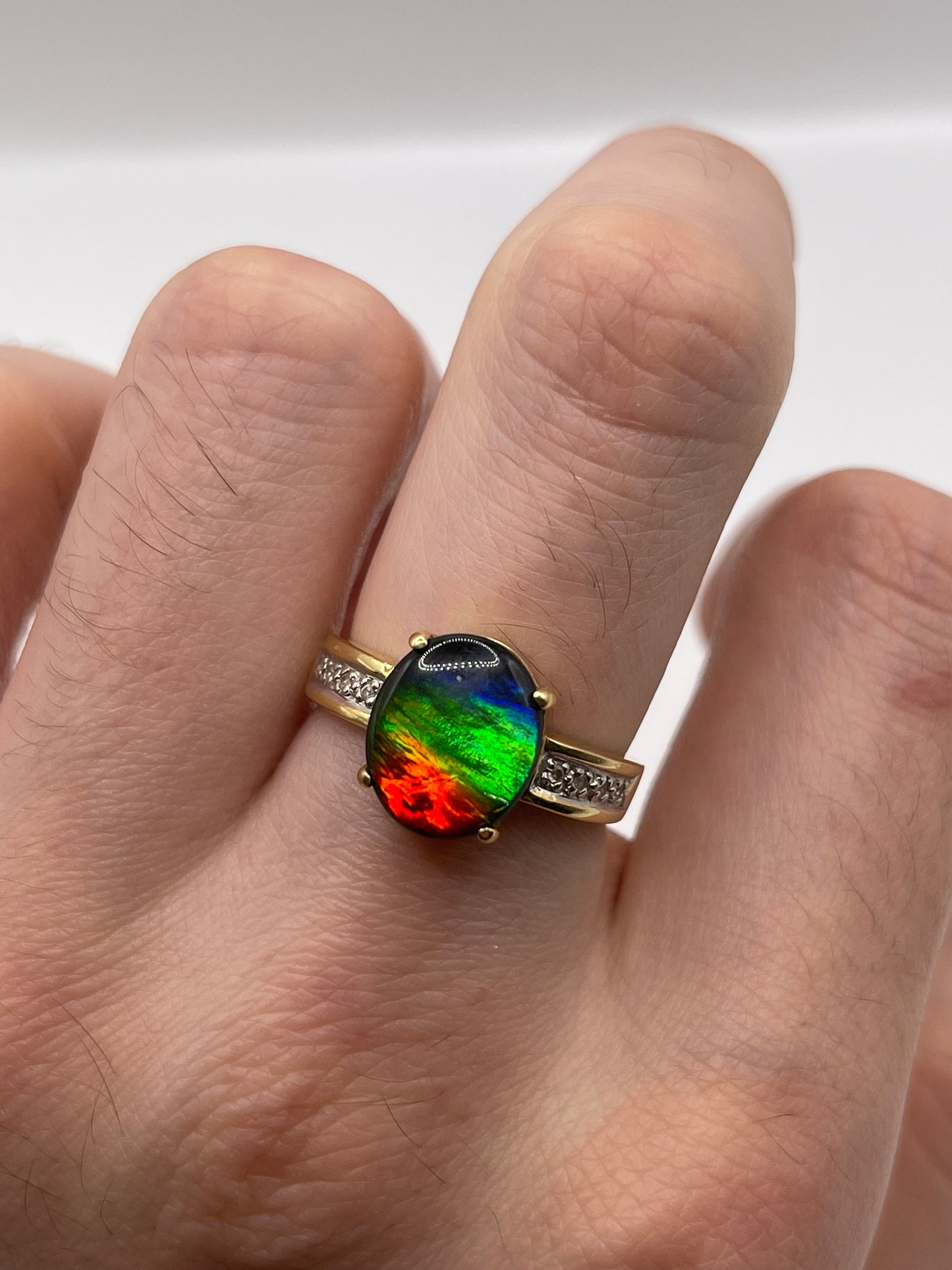 18ct gold Ammolite and diamond ring