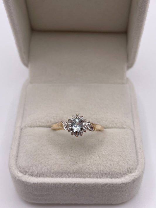 9ct gold aquamarine and diamond ring