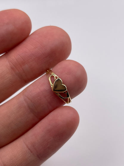 9ct gold heart ring
