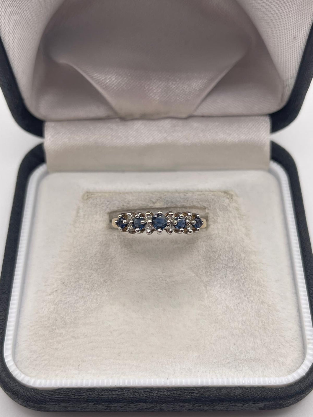 9ct gold sapphire and diamond ring