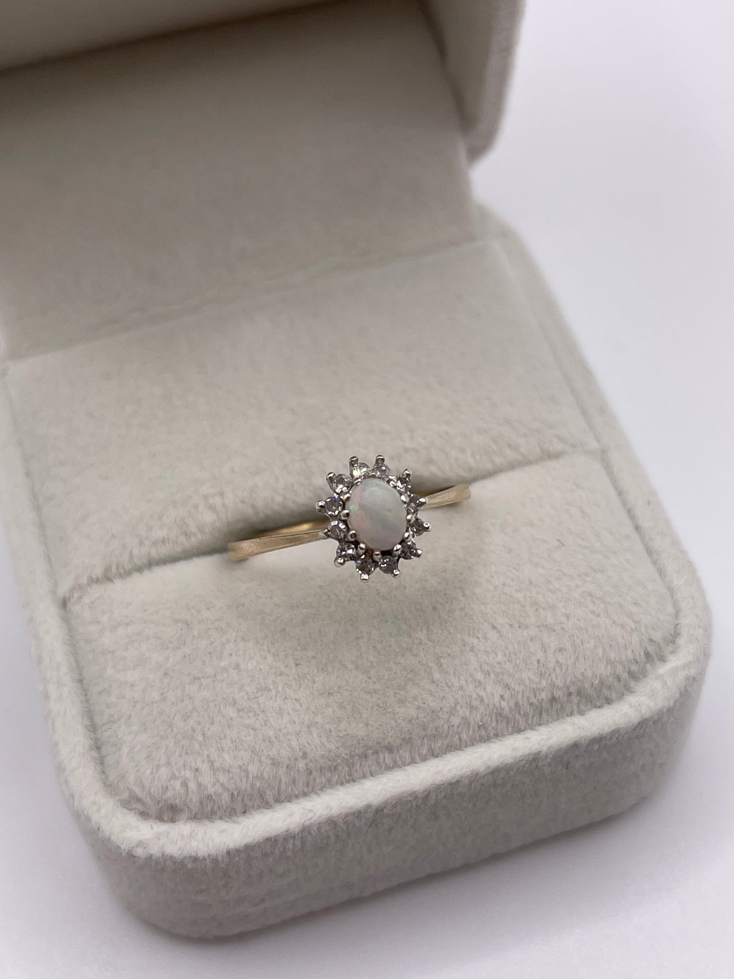 9ct gold opal and diamond ring