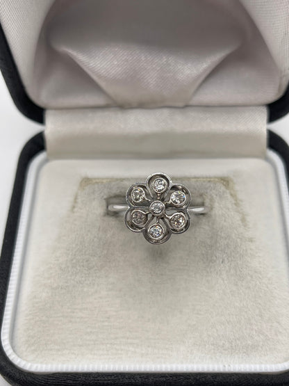 18ct white gold old cut diamond ring