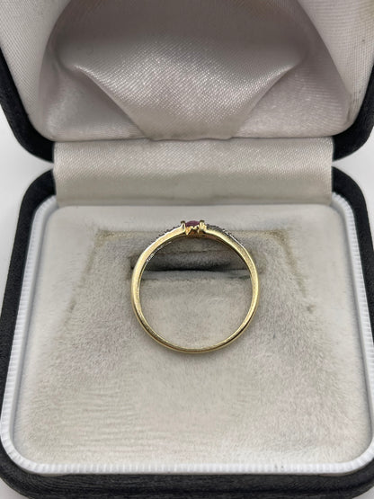 9ct gold pink sapphire and diamond ring