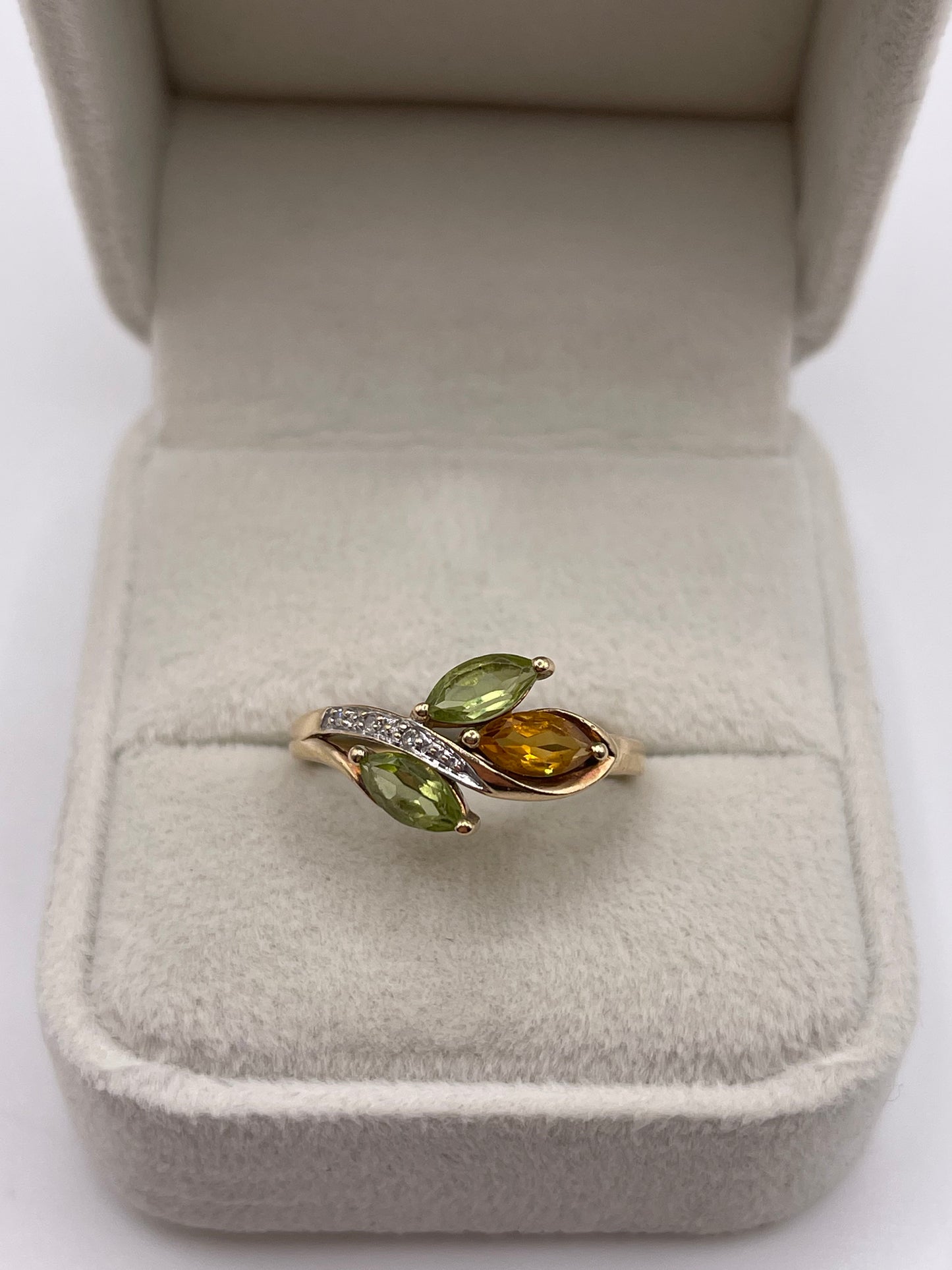 9ct gold citrine, peridot and diamond ring