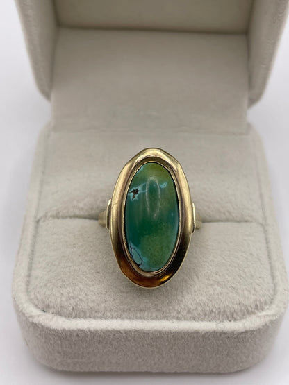 8ct gold turquoise ring