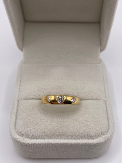 Antique 18ct gold diamond gypsy ring