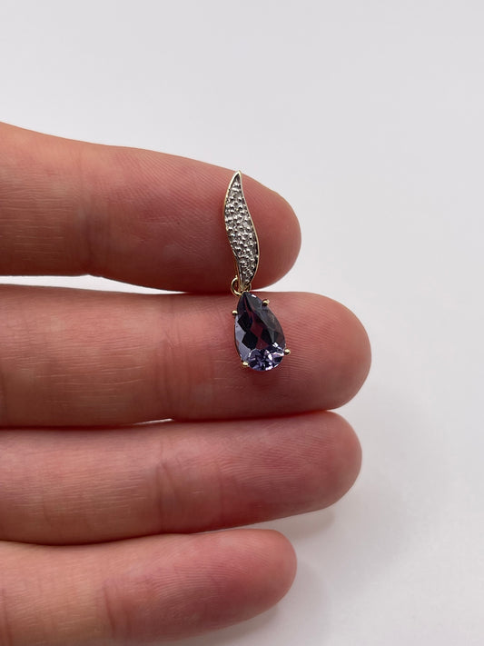 9ct gold iolite and diamond pendant