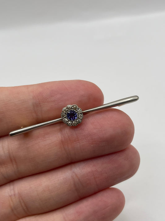 18ct gold platinum sapphire and diamond brooch