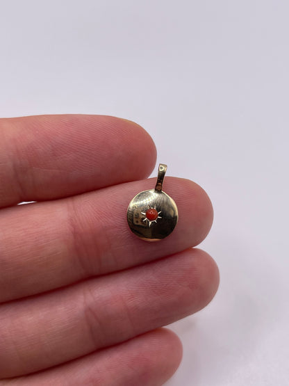 9ct gold coral pendant