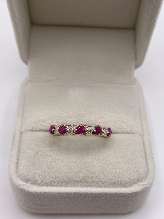 9ct gold ruby and diamond ring