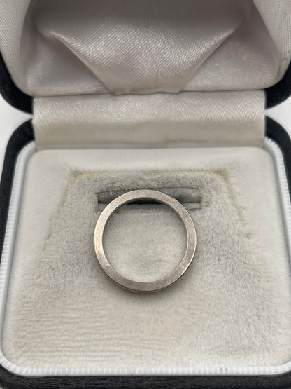 18ct white gold eternity ring