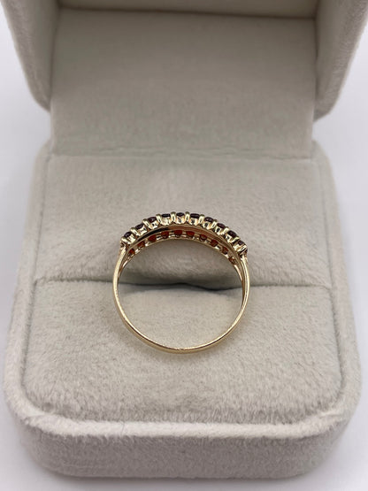 9ct gold garnet and diamond ring