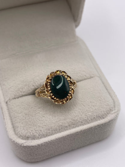 9ct gold bloodstone ring