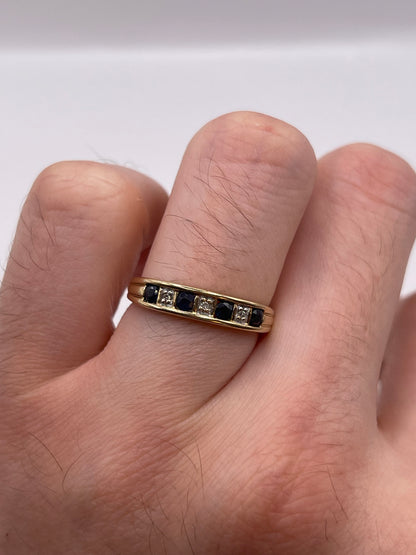 9ct gold sapphire and diamond ring