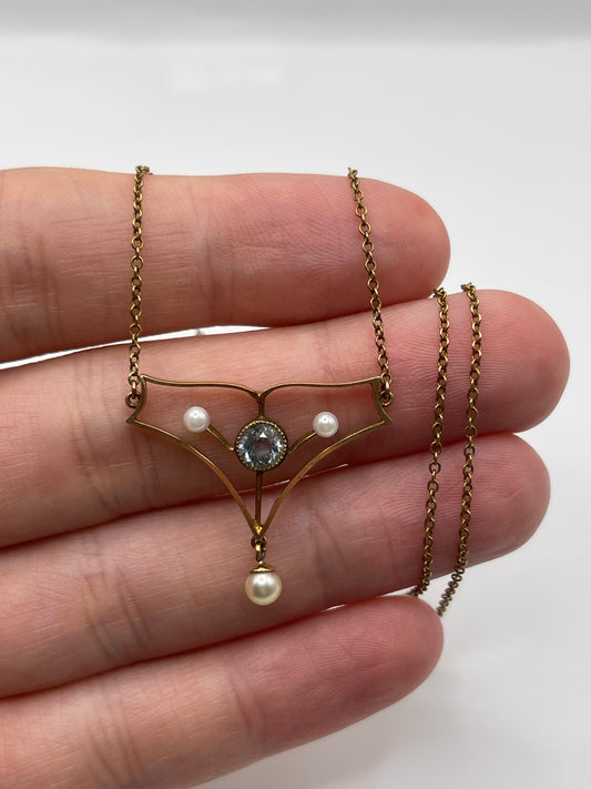 Antique 15ct gold aquamarine and pearl necklace