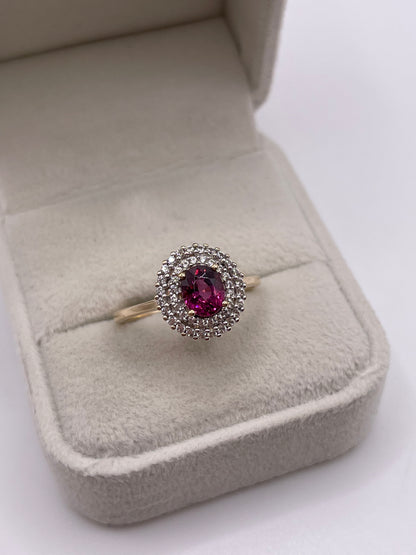 9ct gold spinel and zircon ring