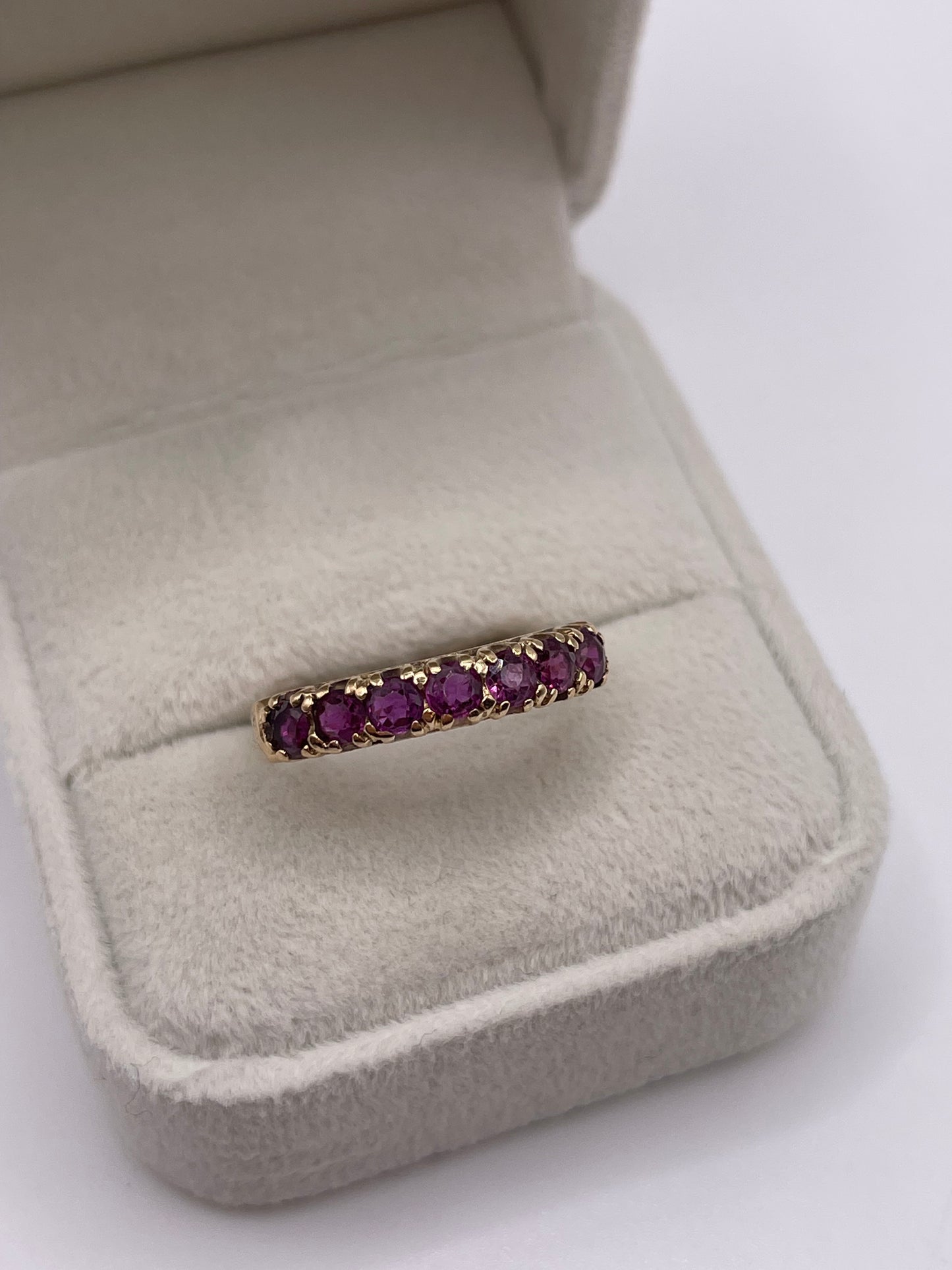 9ct gold ruby ring