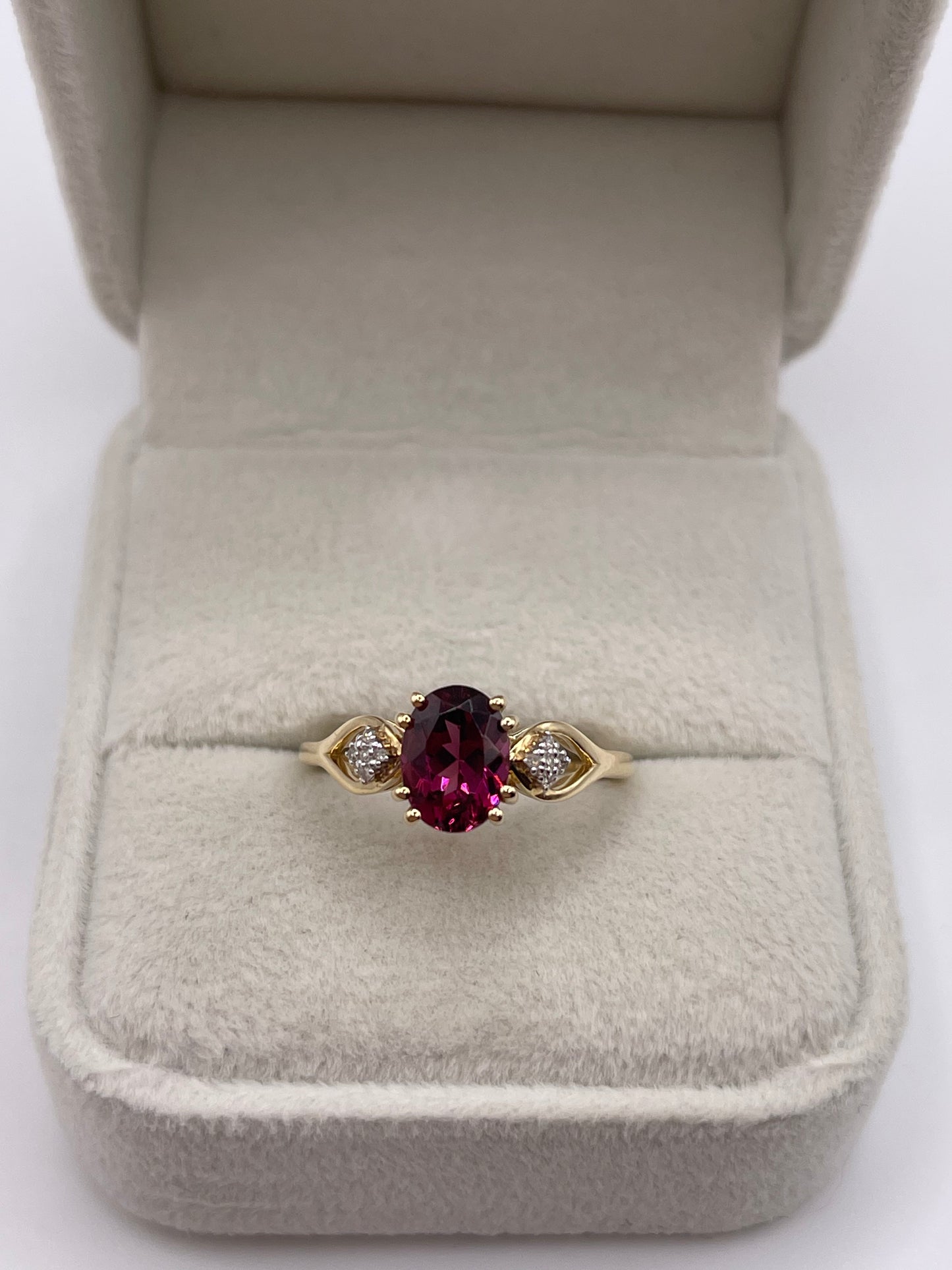 9ct gold tourmaline and diamond ring