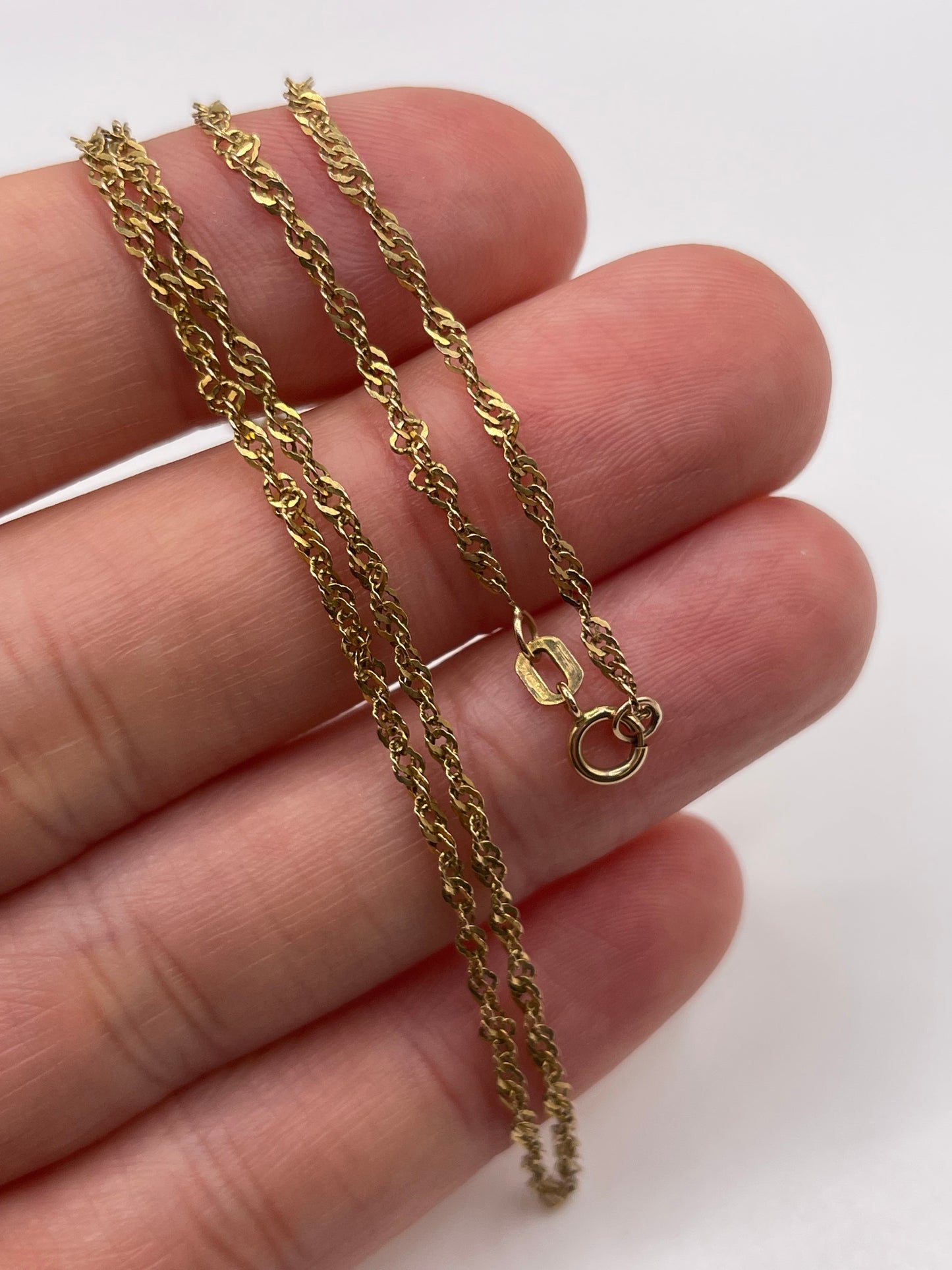 9ct gold chain 87
