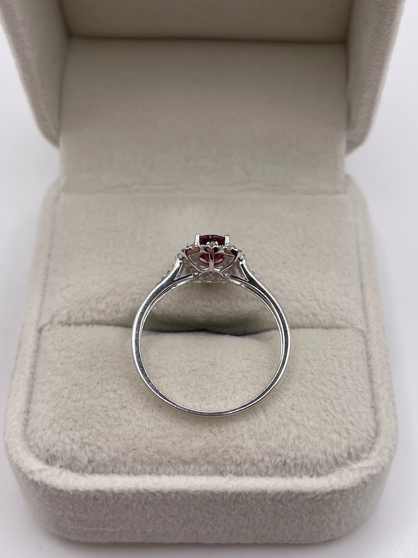 9ct white gold ruby and diamond ring