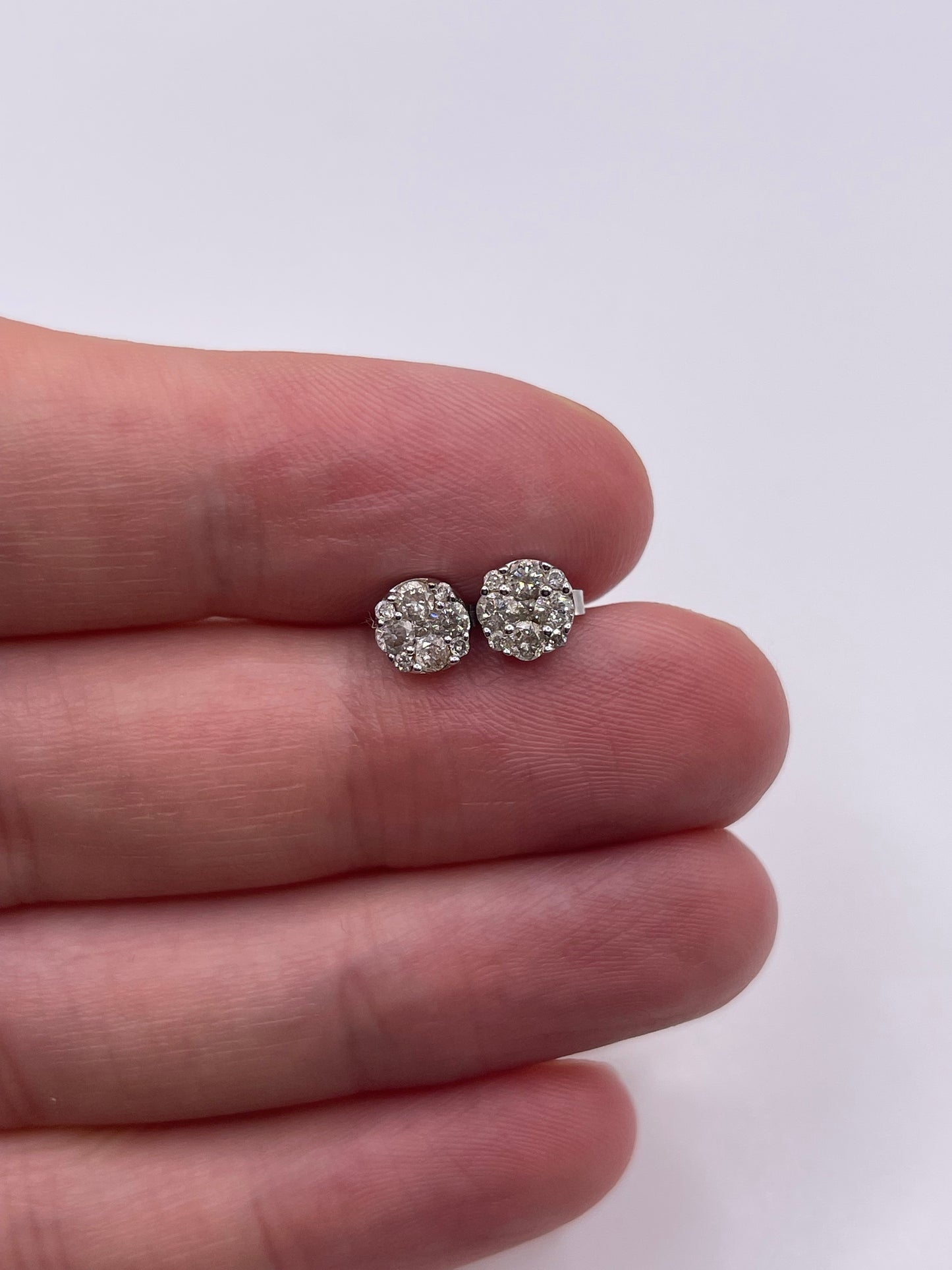 9ct white gold diamond earrings