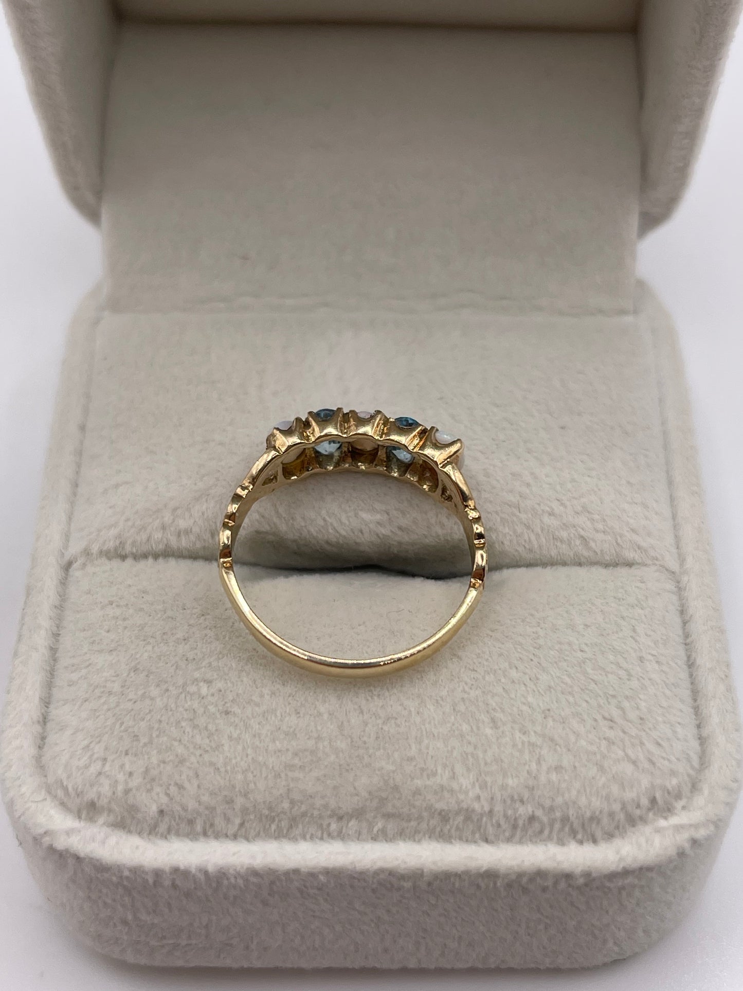 9ct gold opal and topaz ring