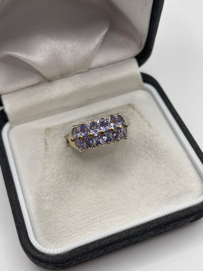 9ct gold tanzanite and diamond ring