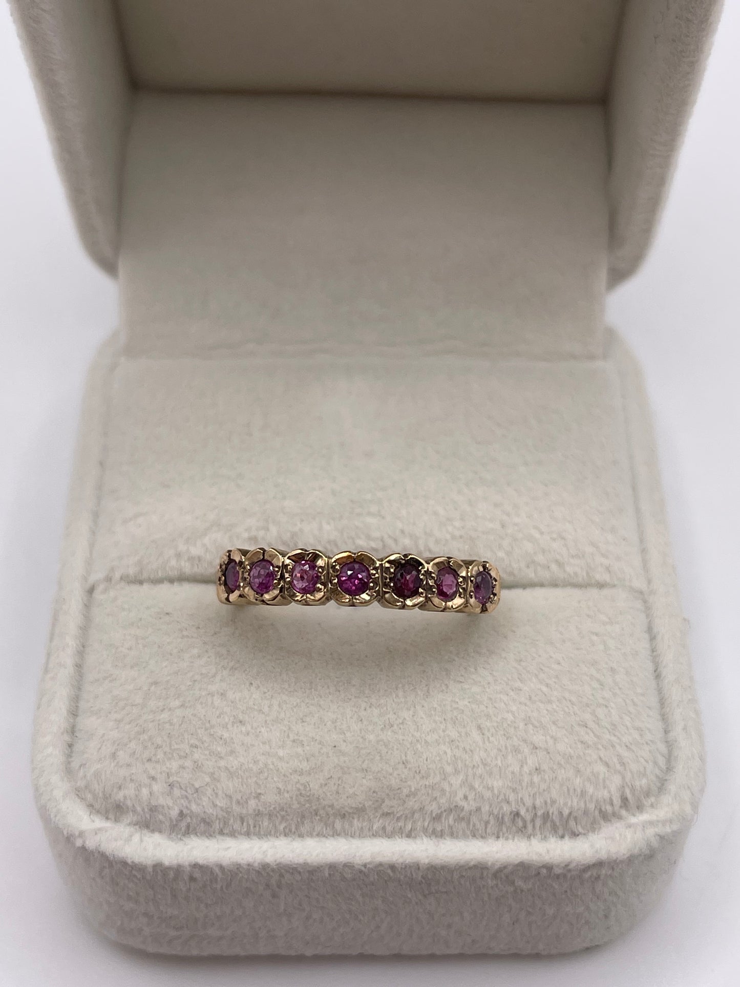 9ct gold ruby ring