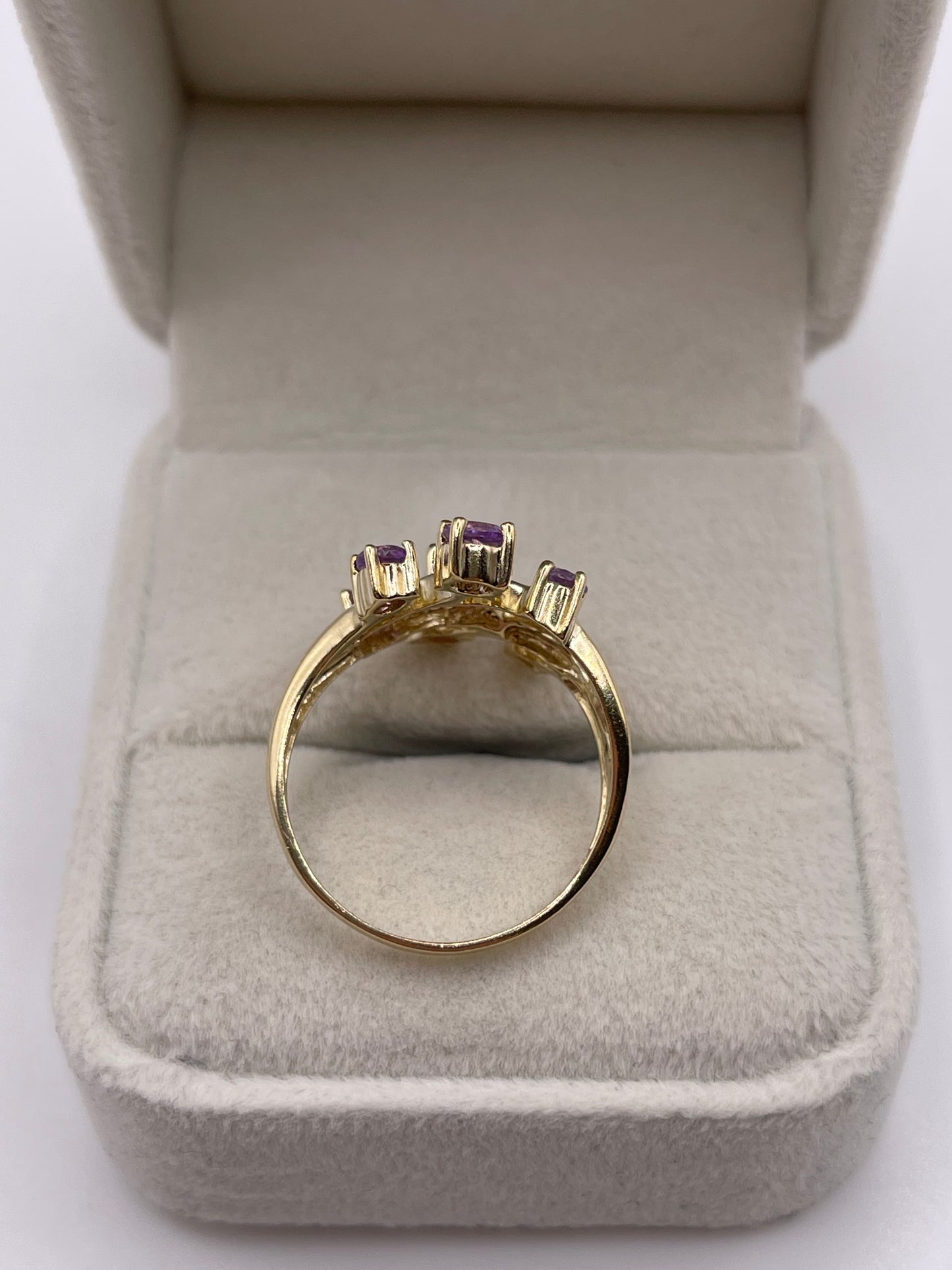 9ct gold amethyst ring