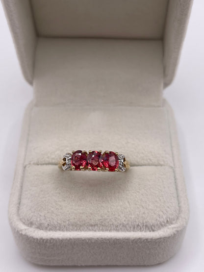 9ct gold spinel and diamond ring