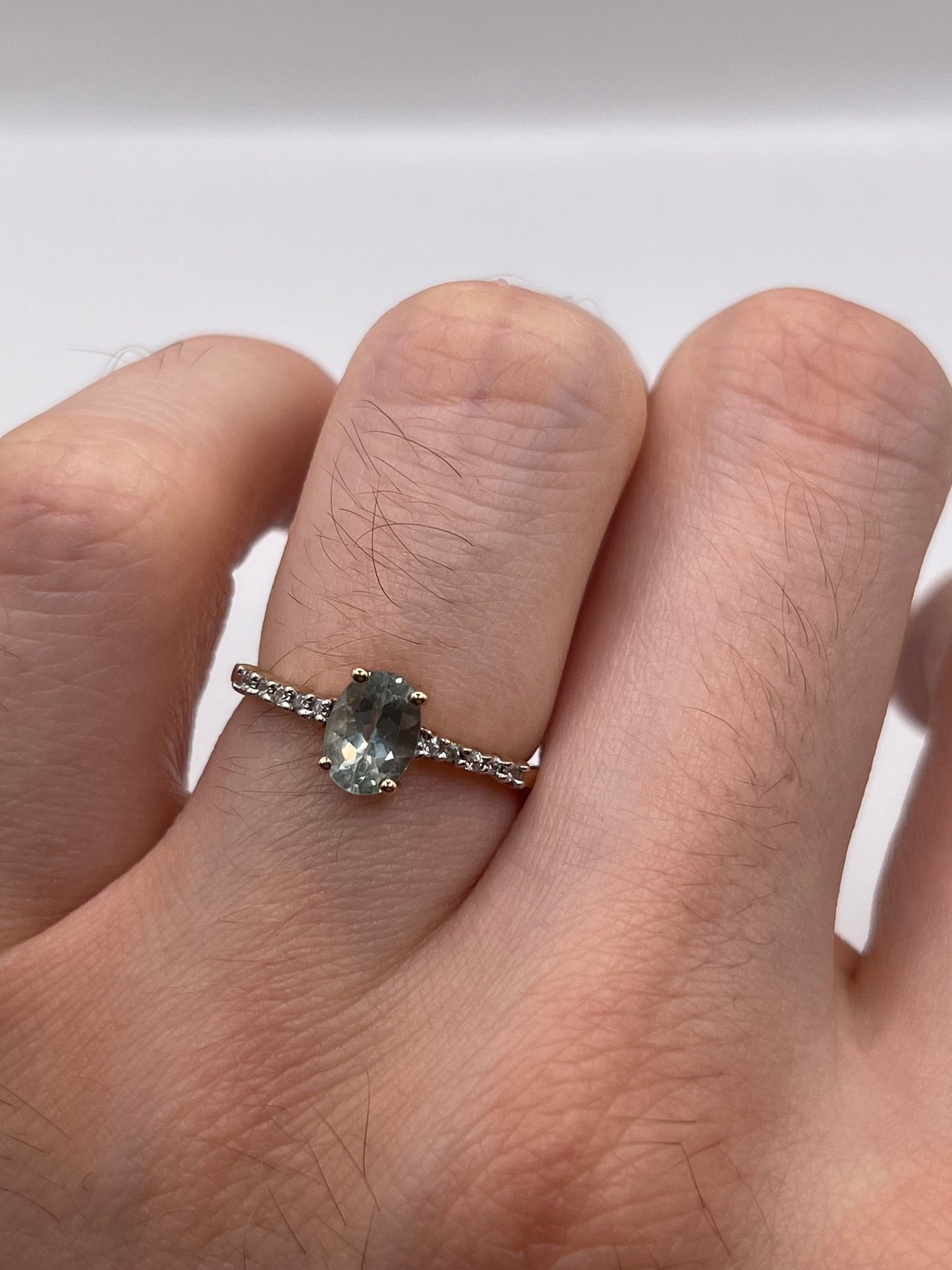 9ct gold quartz and zircon ring