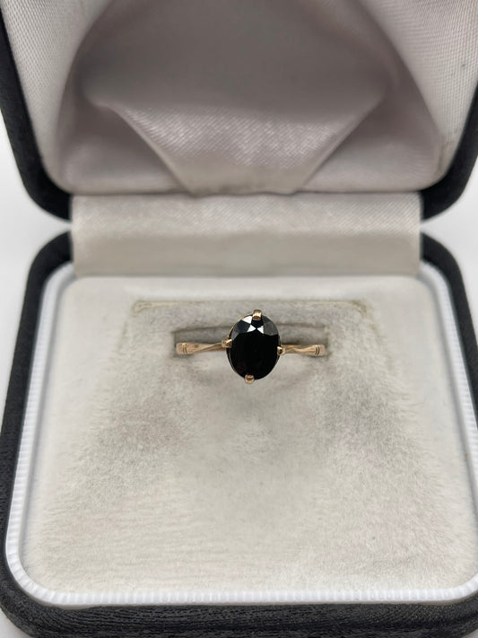 9ct gold sapphire ring