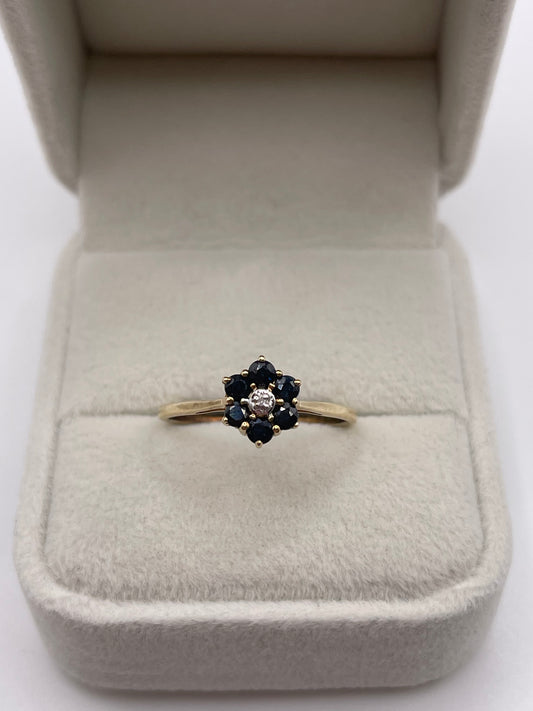 9ct gold sapphire and diamond ring