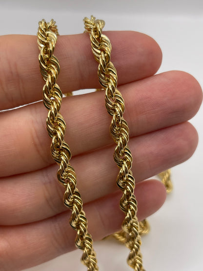 9ct gold chain 223
