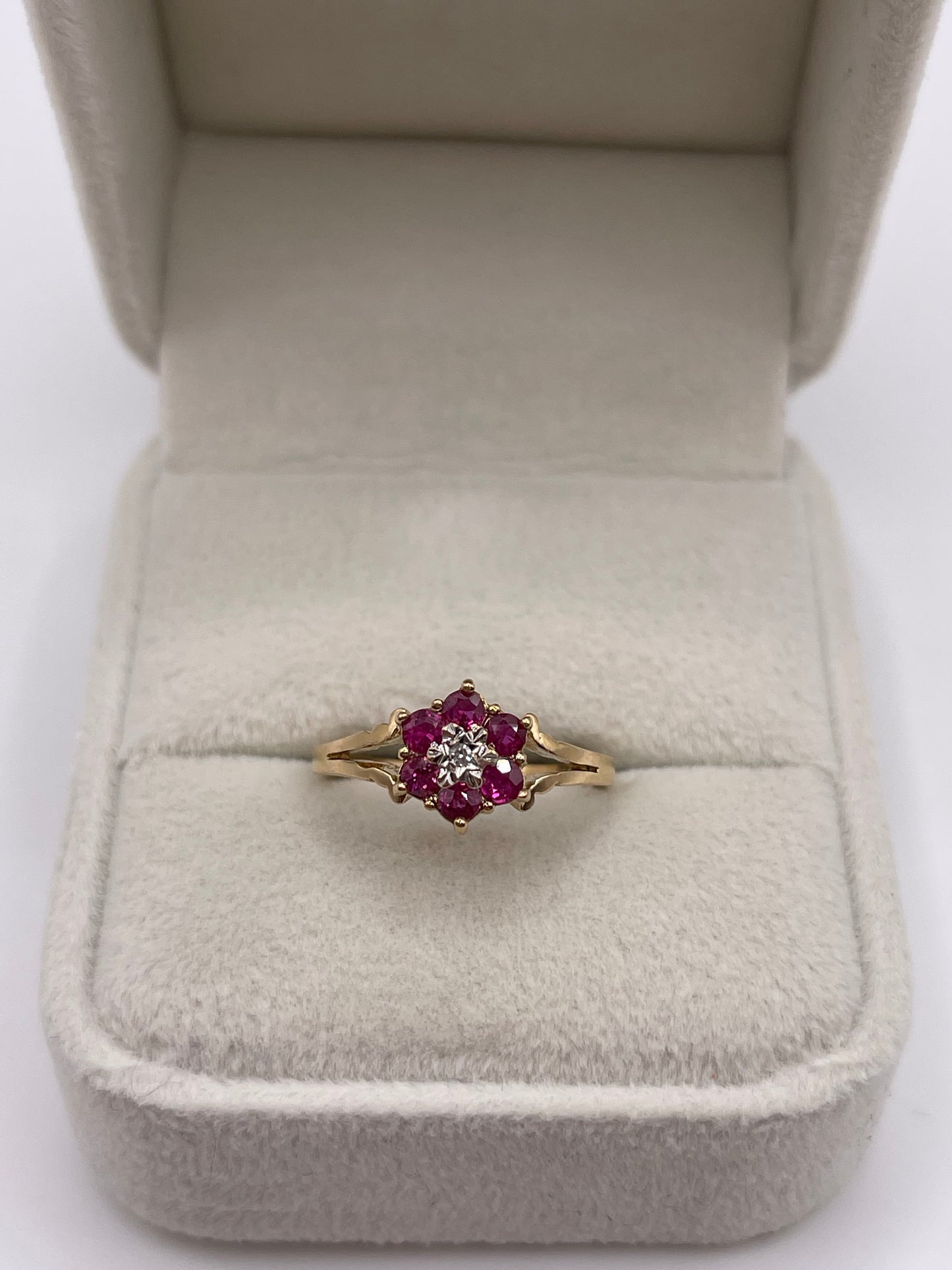 9ct gold ruby and diamond ring