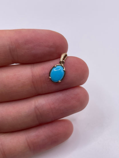 9ct gold turquoise pendant