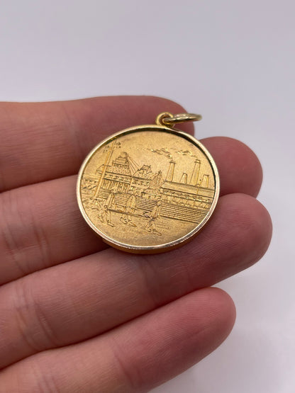 9ct gold fob pendant