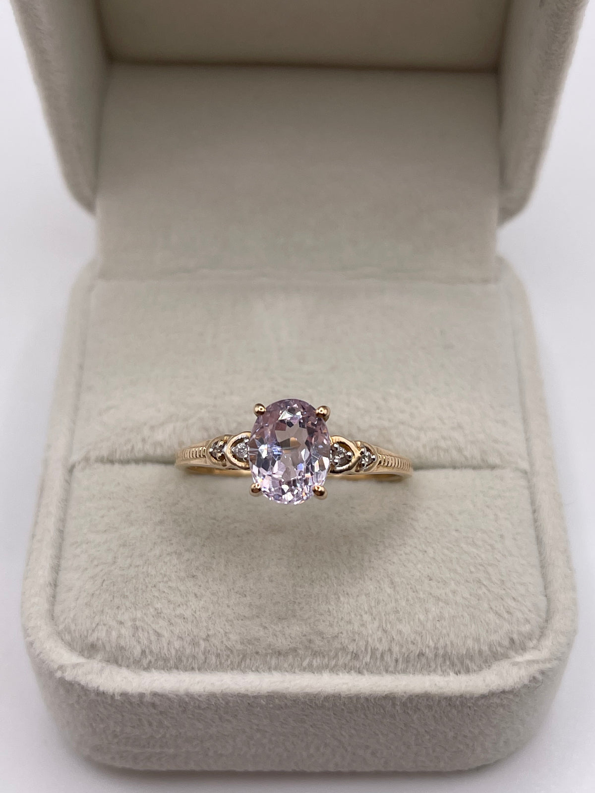 9ct gold kunzite and zircon ring