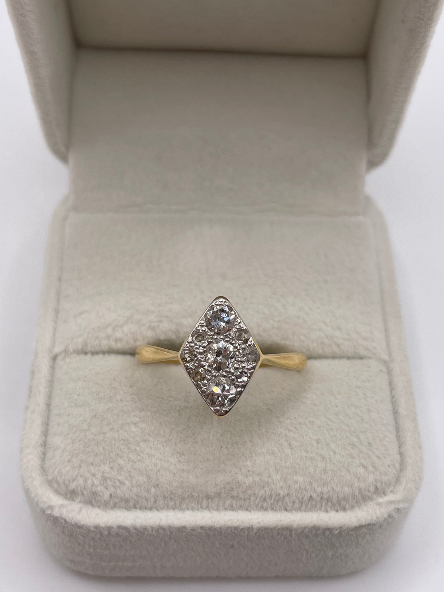 18ct gold platinum diamond ring
